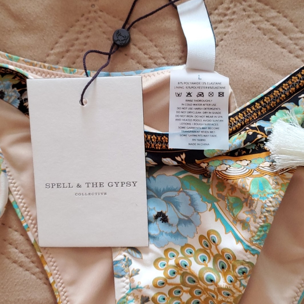 NWT Spell& the gypsy cloud dancer bikini porcelain - Picture 5 of 9
